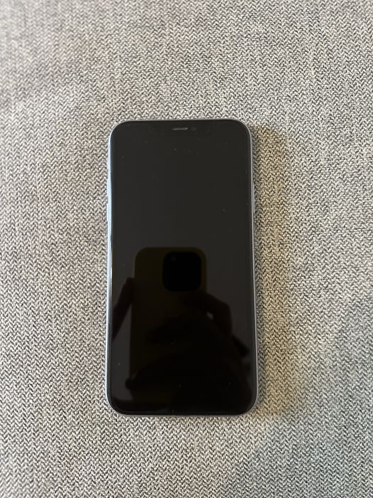 Iphone 11 lilas com 128GB Roxo / lilás