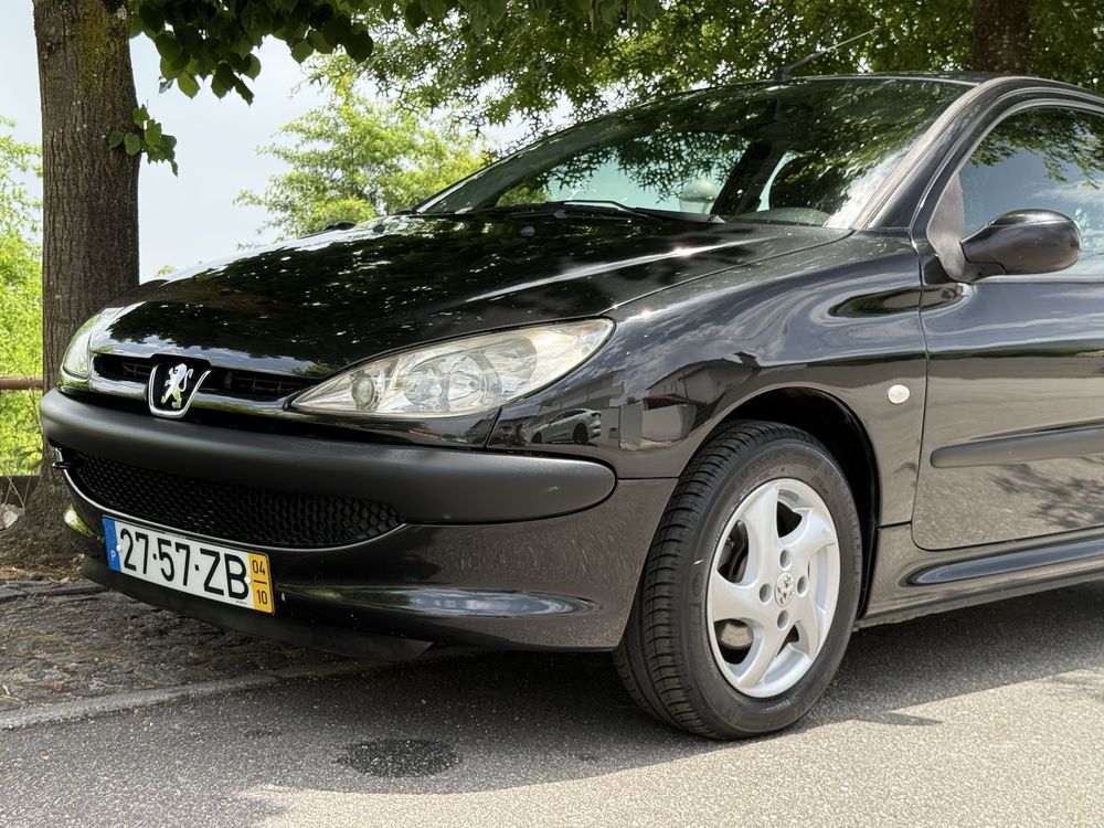 Peugeot 206 1.4 HDi - 2004 | Nacional | Muito Bom Estado