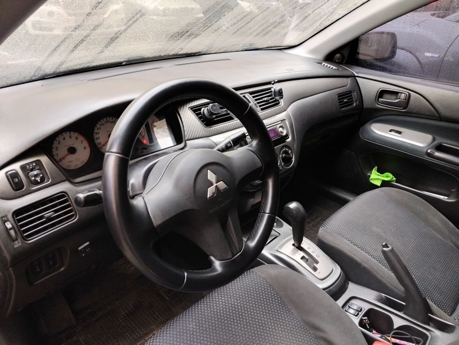 Продам ланцер 9 2008року