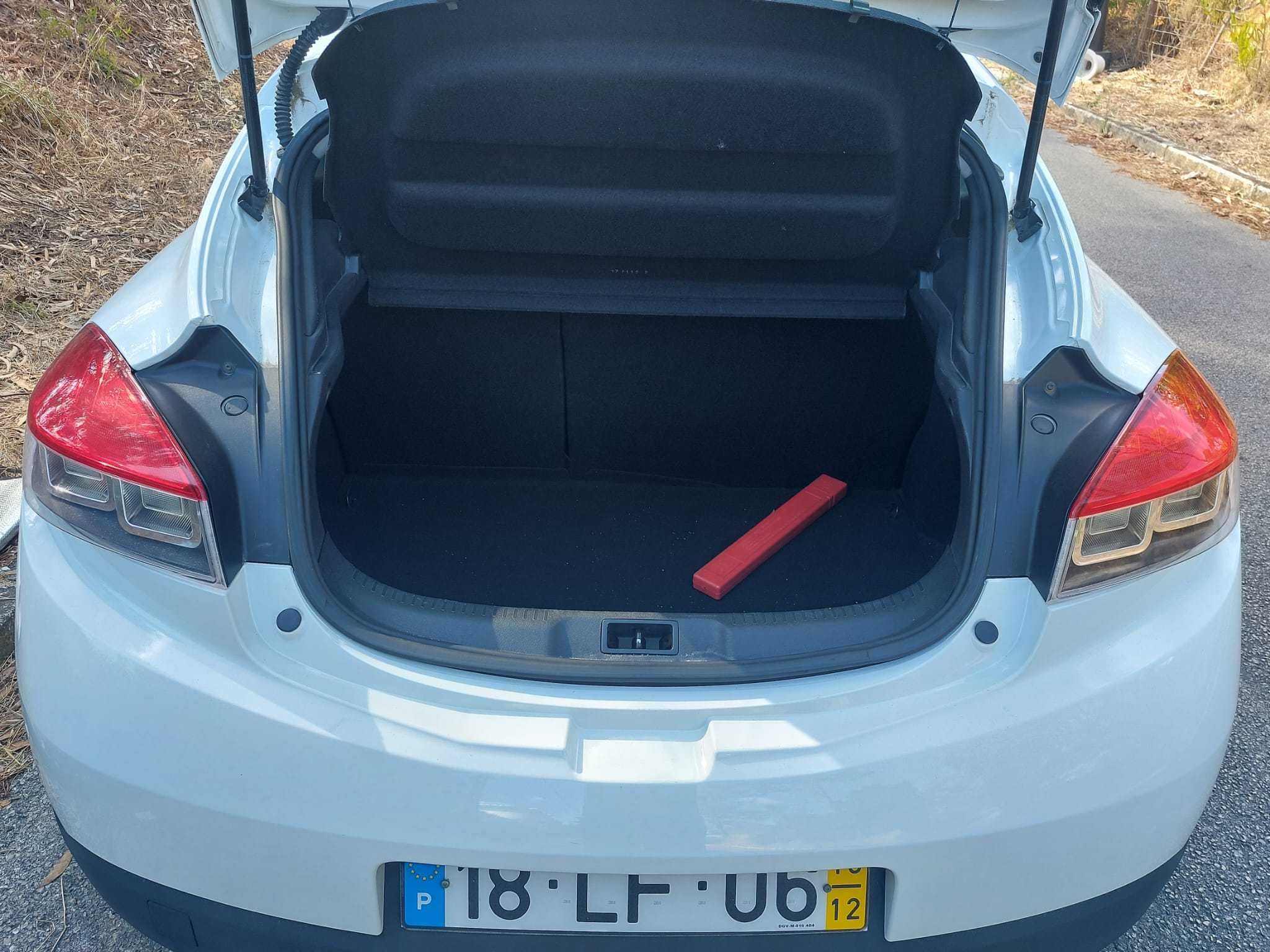 Renault Megane COUPE
