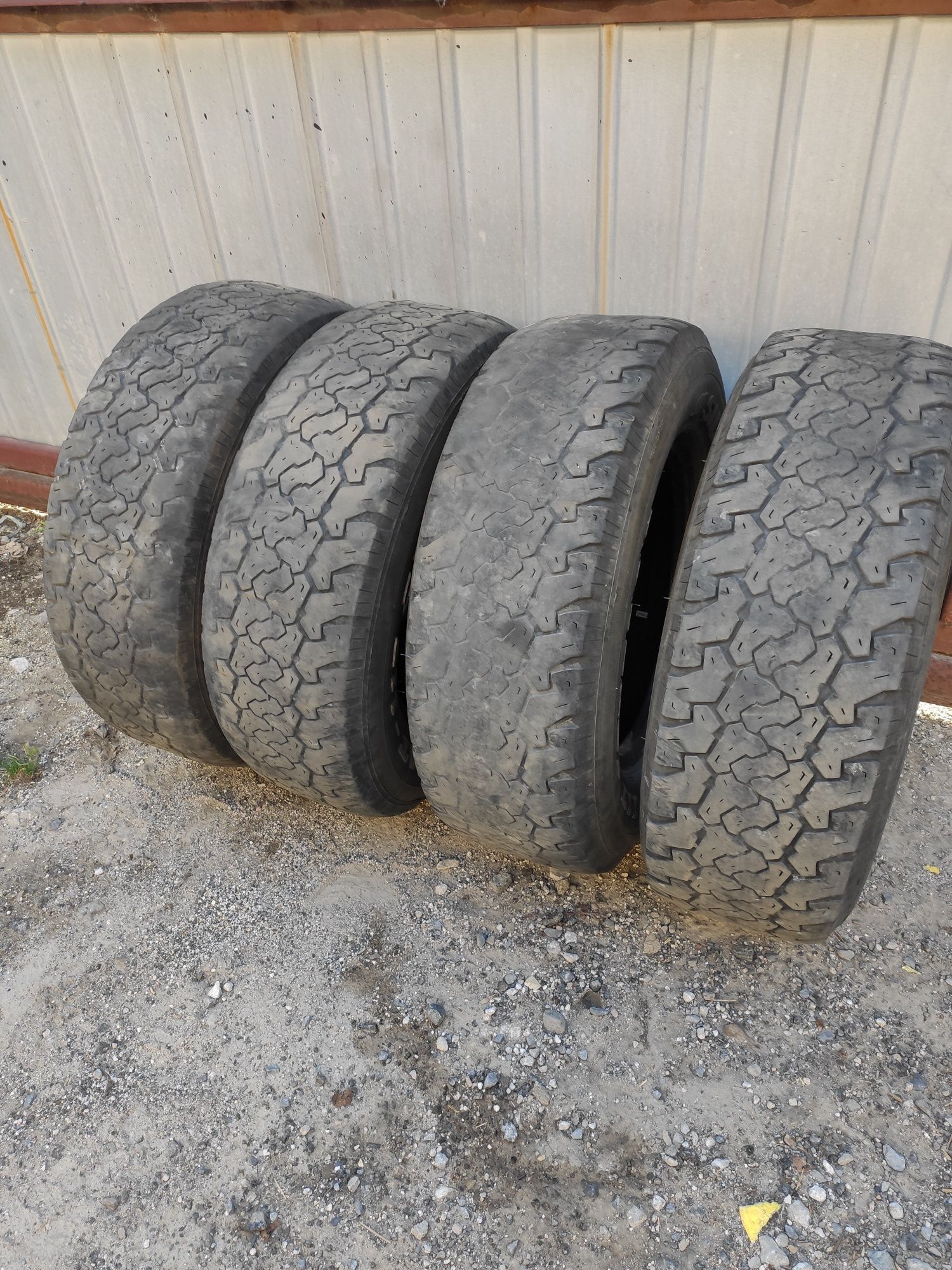 Шины 245/70 R16, 4 штуки