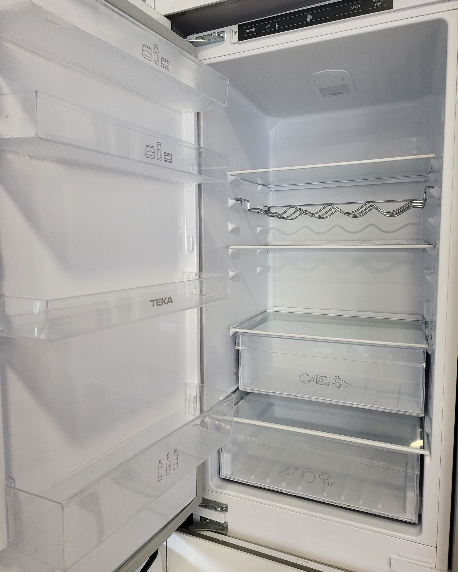 Frigorífico  encastre Teka