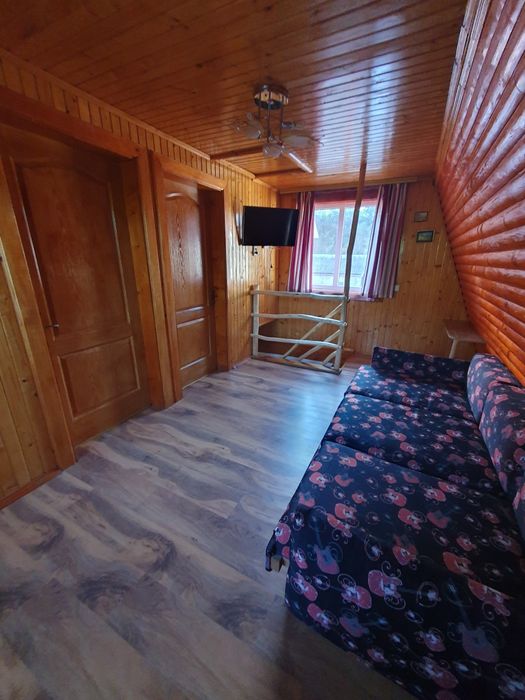 Окремий будиночок подобово. Котедж в Карпатах. Відпочинок в Яремче.