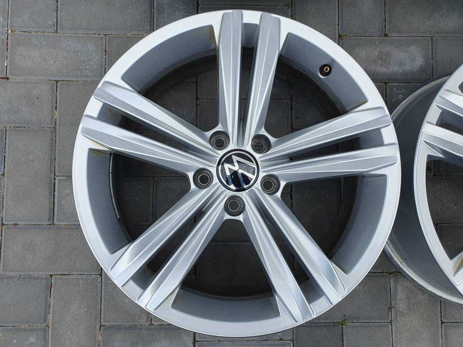 FELGI ALUMINIOWE  VW Tiguan R-LINE Touran  Golf  18'  5x112 ET43