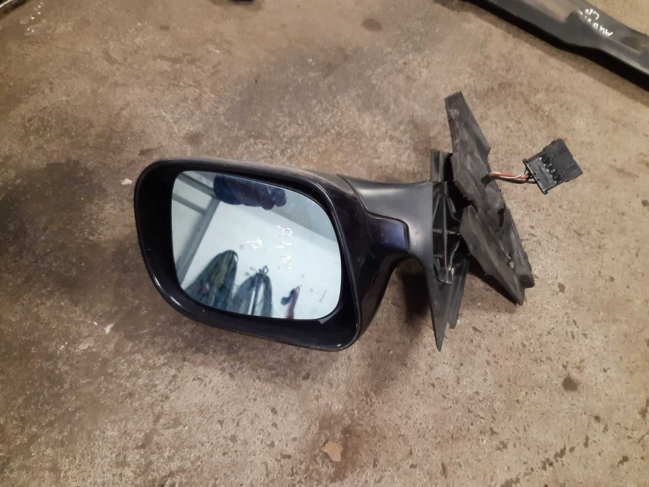 Lusterko pasażera prawe Audi A4 B5 FL LIFT granatowe LZ5L