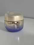 Shiseido Vital Perfection krem liftingujący na dzień