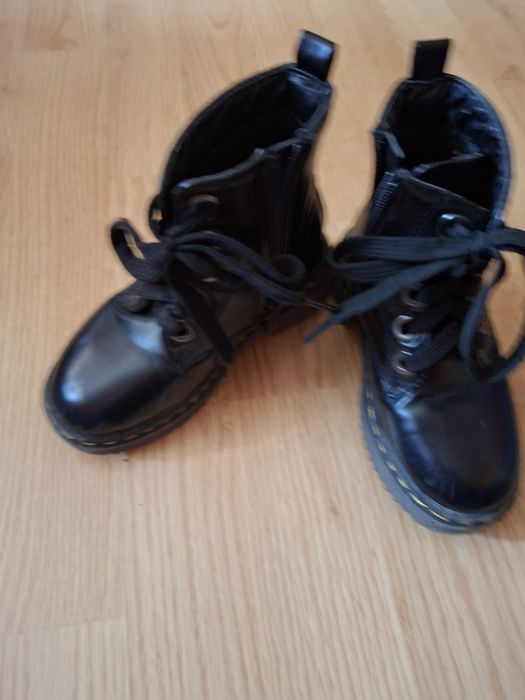 Buty dla dziewczynki