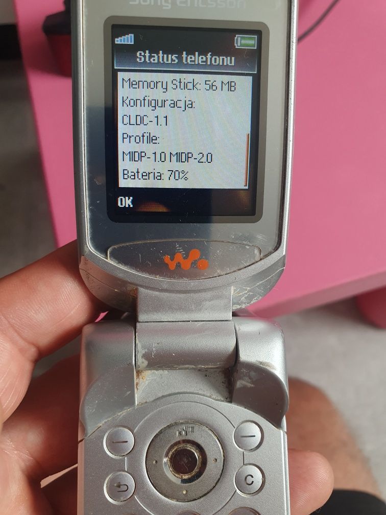 Głośnik Sony Ericsson MS-410 i ładowarką w300
