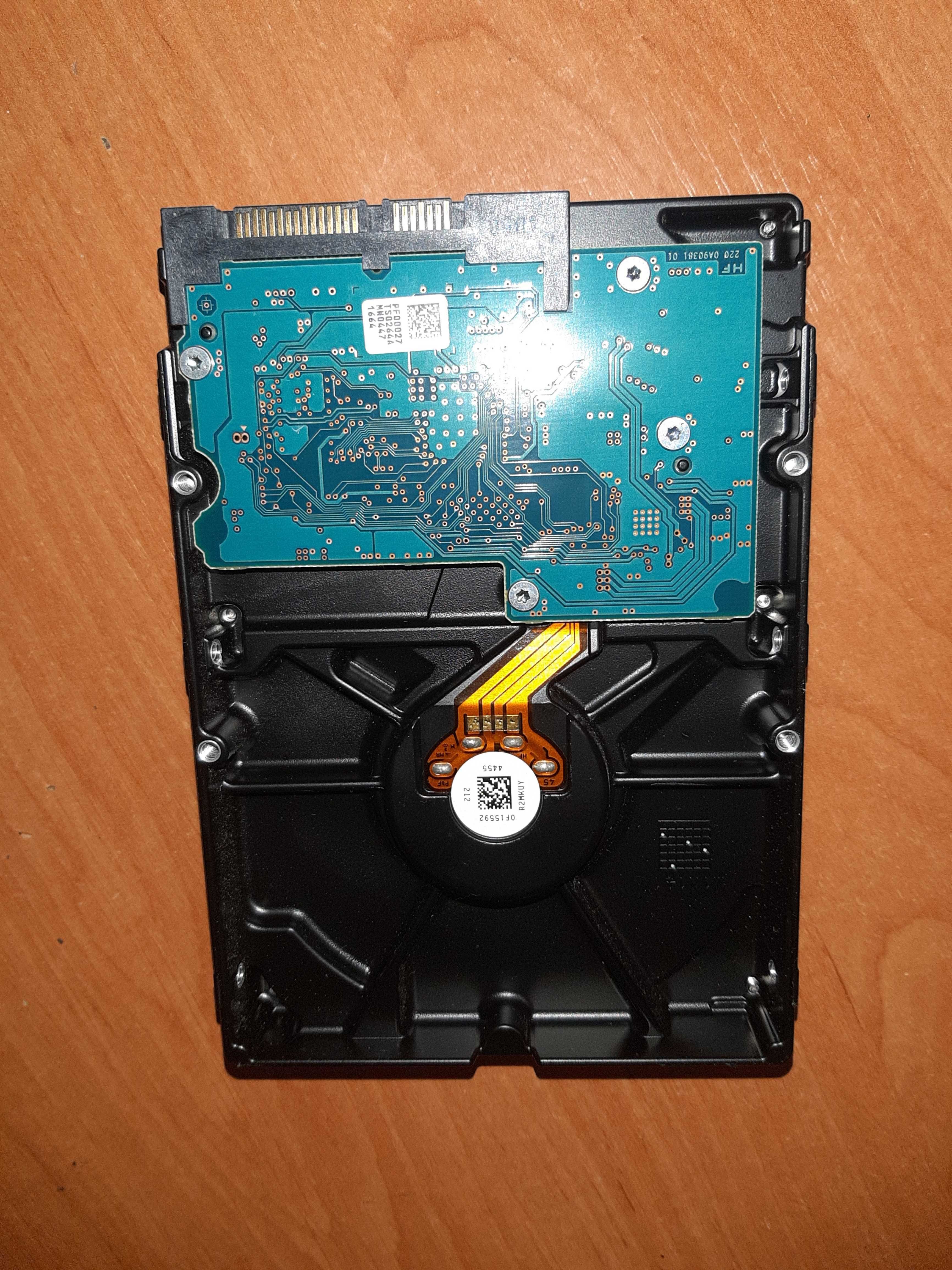 Жорсткий диск Toshiba 500 Гб DT01ACA050 7200rpm 32MB 3.5 SATA III