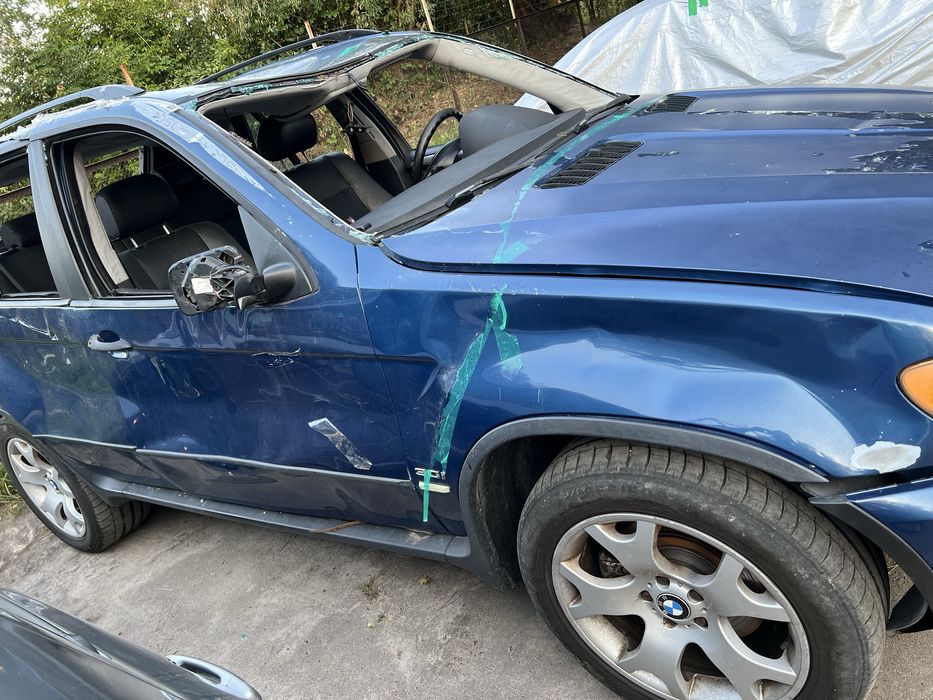 Продам BMW X5 E53