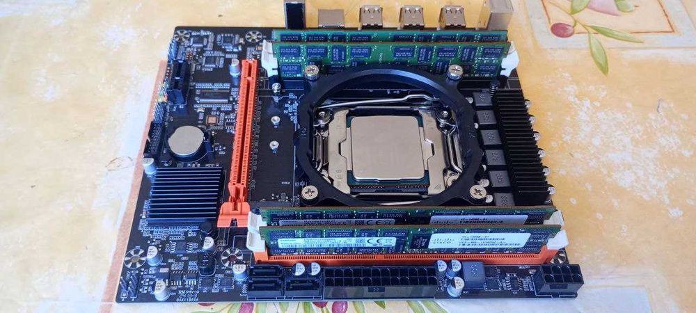 Комплект x99 Atermiter X99 + E5 2640 v3  .  1630 v 4   +16 DDR4 2011v3