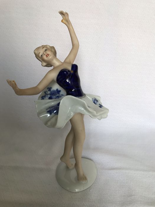 Статуэтка Танцующая балерина, Германия