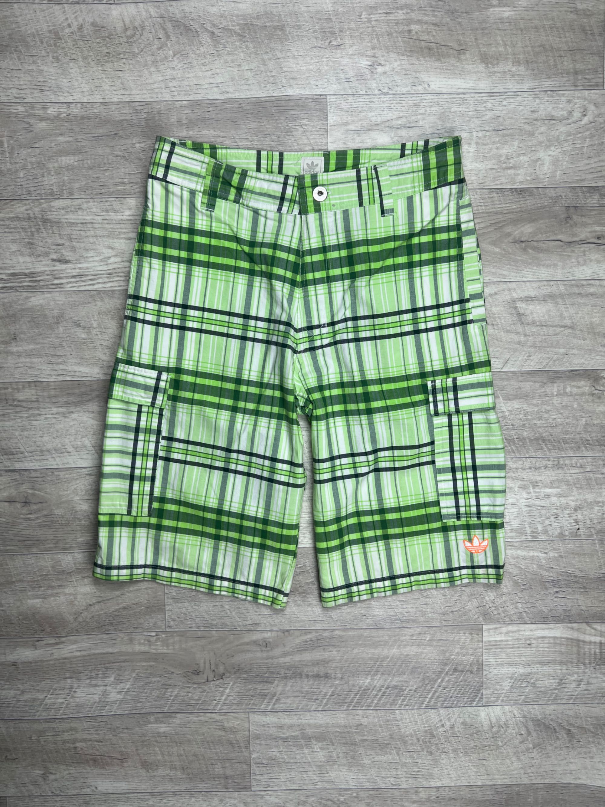 Adidas loose fit шорты M размер 32 с этикеткой клетчатые зеленые