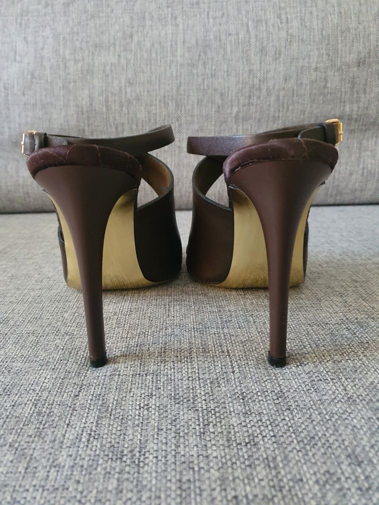 Sandały Stella McCartney 39.5 brązowe skóra wegańska szpilki