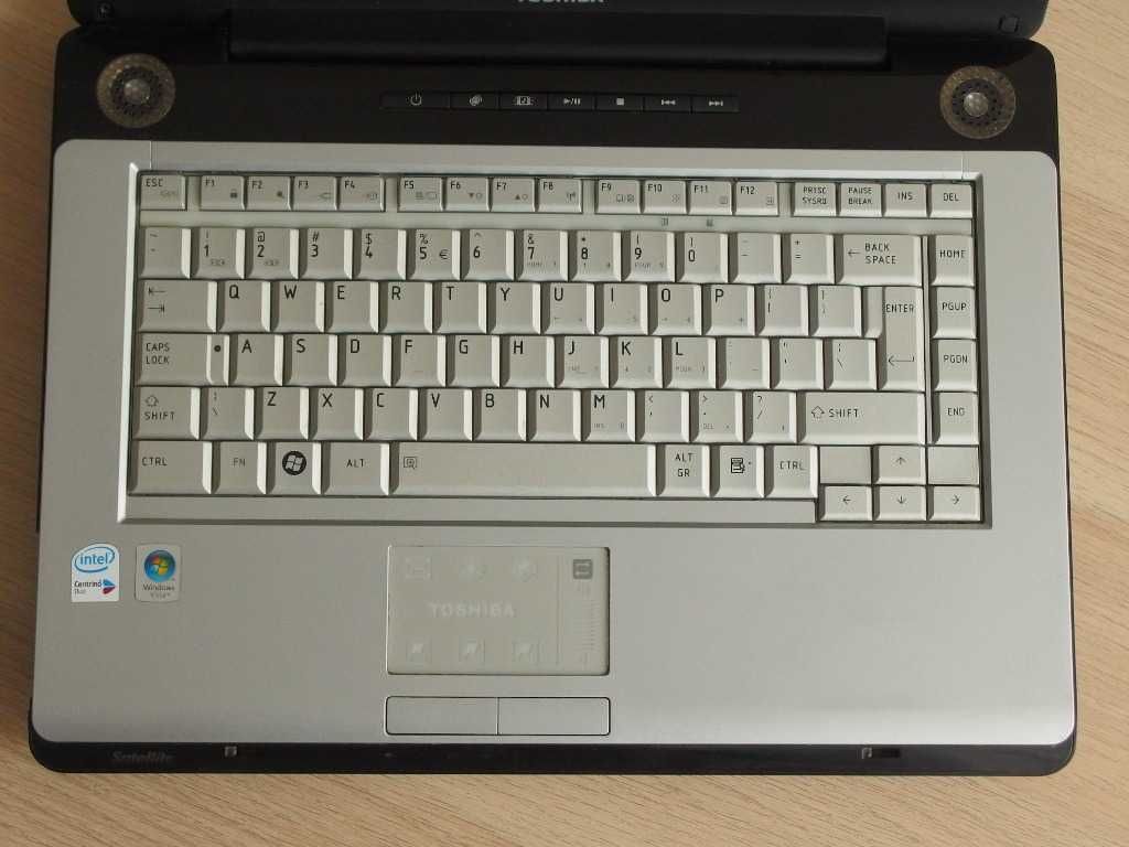 Laptop TOSHIBA A200-1GH T2500 2GB RAM