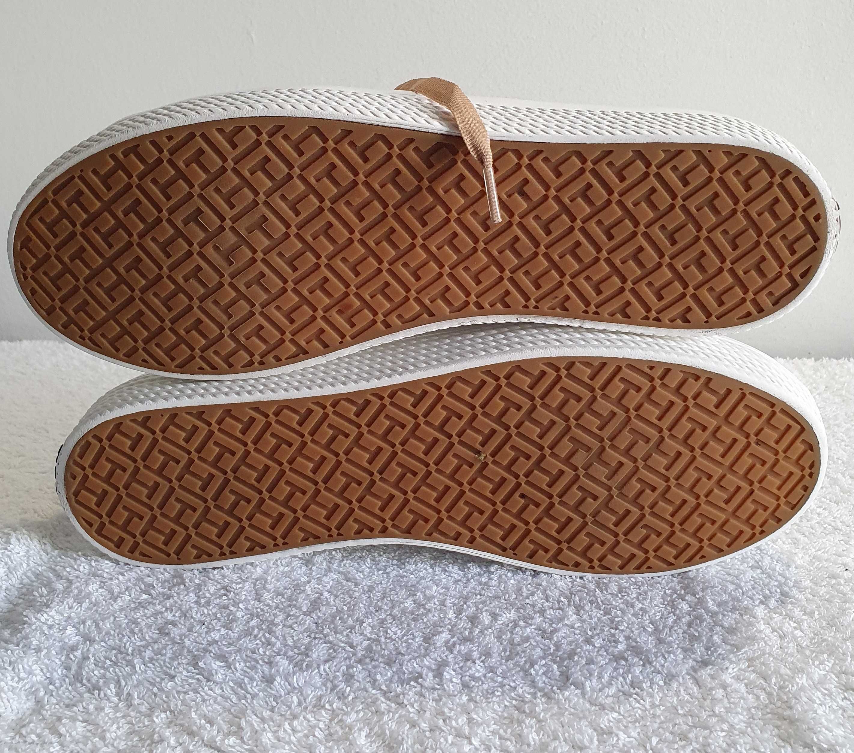 Tommy Hilfiger trampki na platformie 38