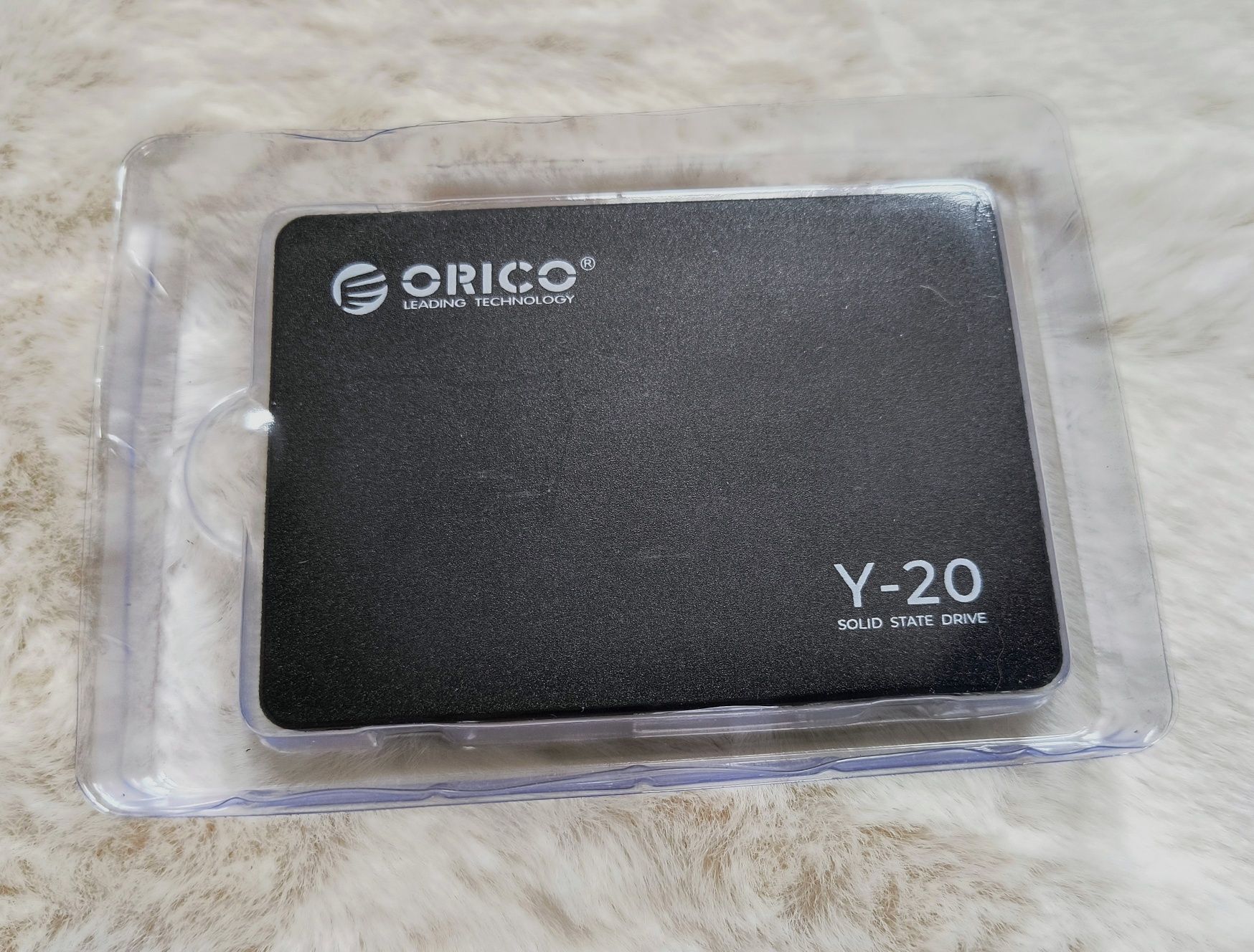 ORICO 4 TB SSD SATA III 6 Gb/s 2,5" wewnętrzny dysk Solid State