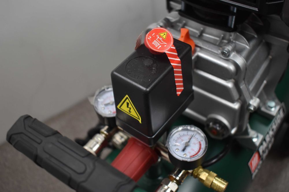 Kompresor olejowy Parkside PKO 24 B2 1,8 kW