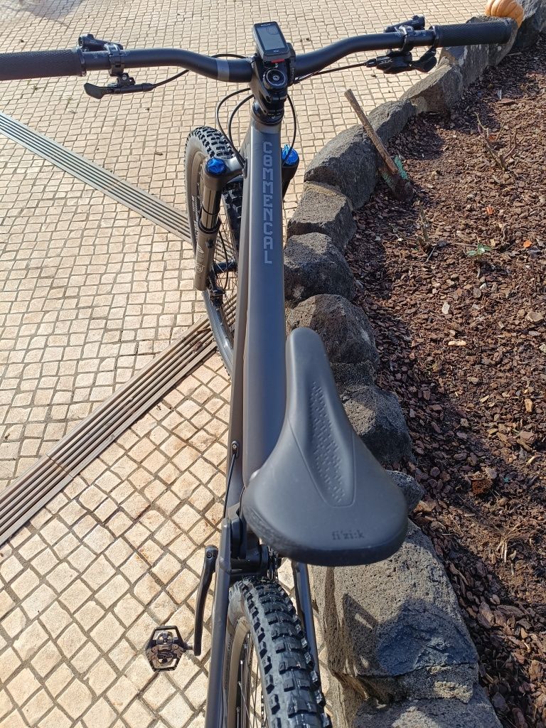 Commencal Meta TR V4 - 2024