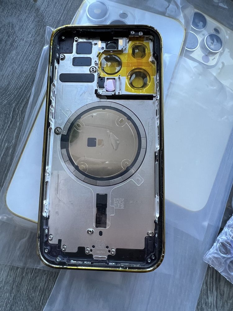 Корпуса оригинал  esim  iphone 14/14plus/14pro/14pro max все цвета