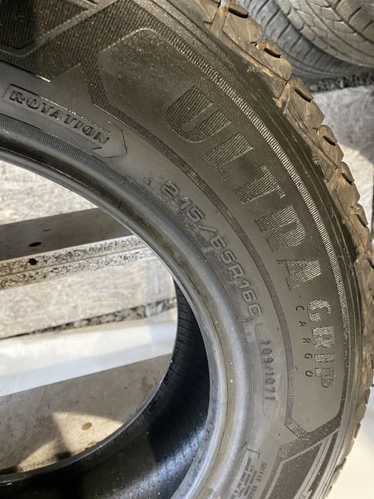 Opona pojedyncza 215/65/16c GoodYear Ultra Grip cargo