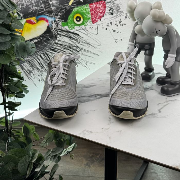 Кросівки Nike Air Max Deluxe 42.5 розмір E739