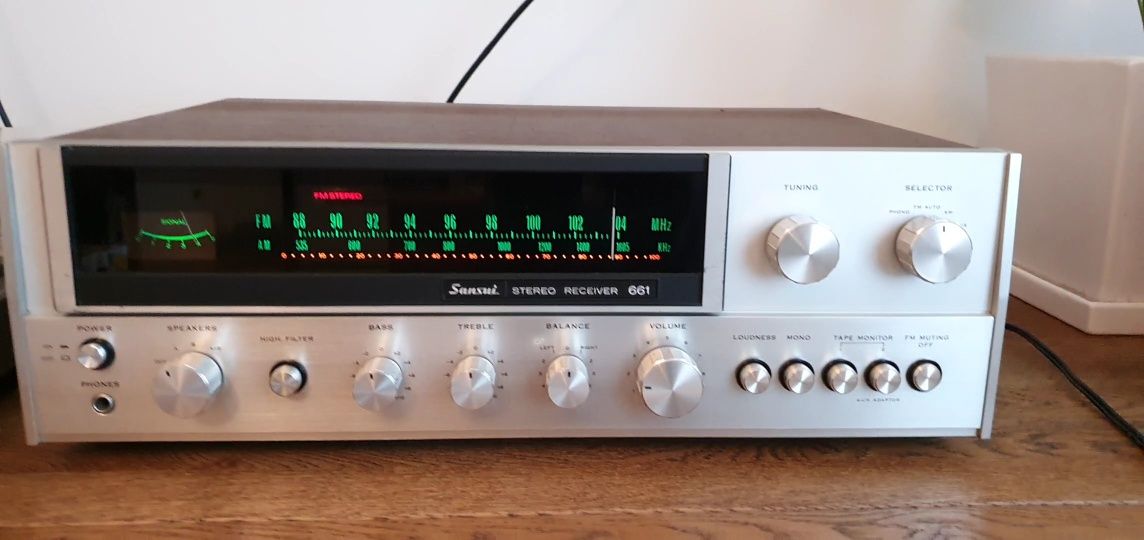 Sansui 661 amplituner