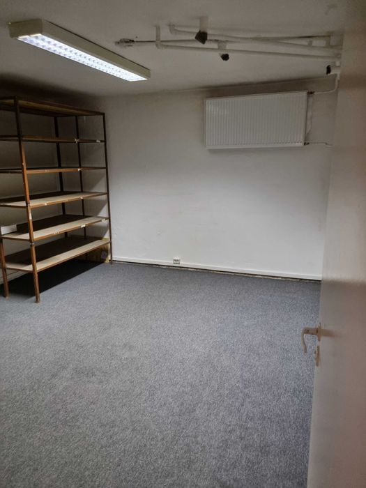 Pawilon piętrowy biurowo -usługowo-handlowy Warszawa ul.Bokserska .