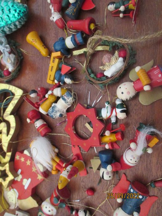 Decoração para o Natal . cerca de 100 peças