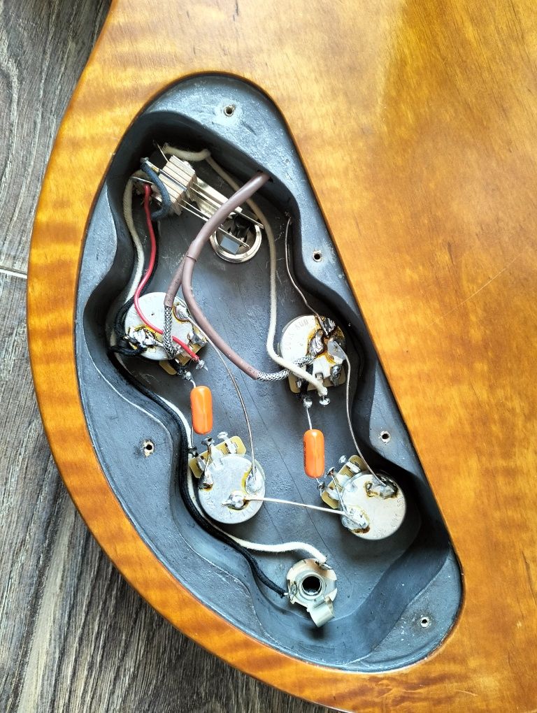 Lootnick - gitara lutnicza, Lollar P90, Gotoh, case (Fano, LP Special)