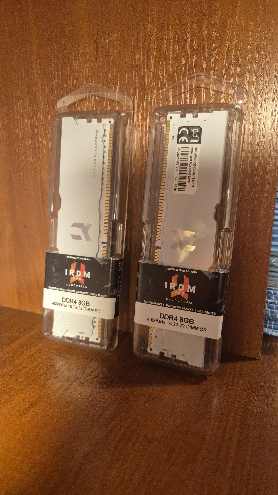 Оперативна пам'ять IRDM PRO DDR4 2x8GB 4000MHZ у хорошому стані