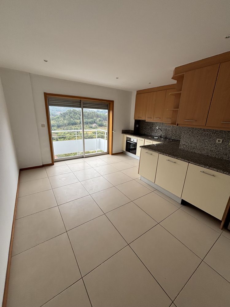 Apartamento T3 Centro Arco de Baulhe