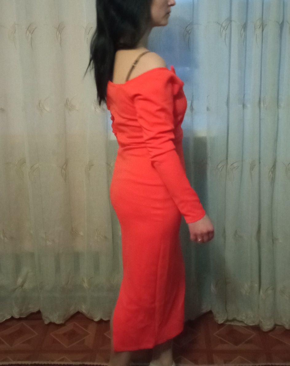 Нарядное платье Boohoo