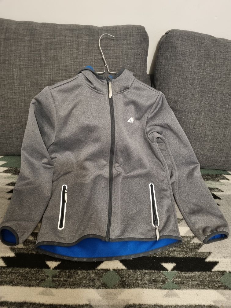 4F Kurtka softshell