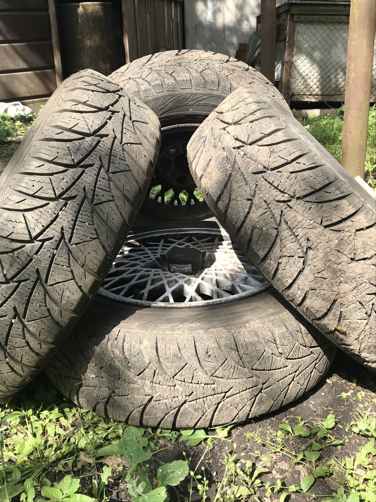 Комплект зимової гуми R14