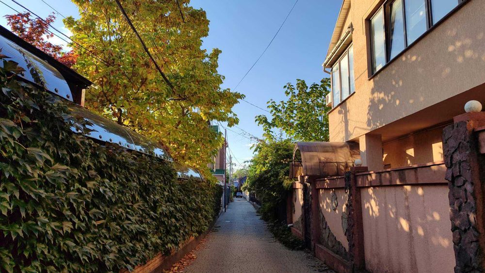 Будинок на 12 й станції Великого Фонтану