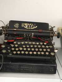 Máquina de escrever Royal Typewriter 5