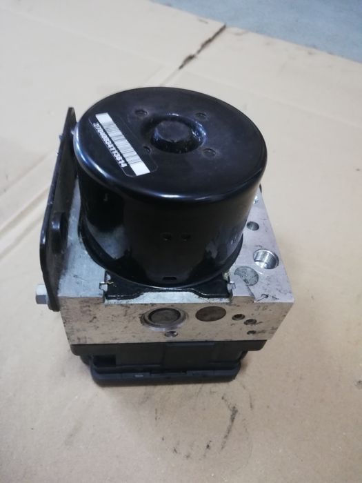 Pompa hamulcowa ABS ESP modulator sterownik Ford Fiesta Mk7 VII 08-17r