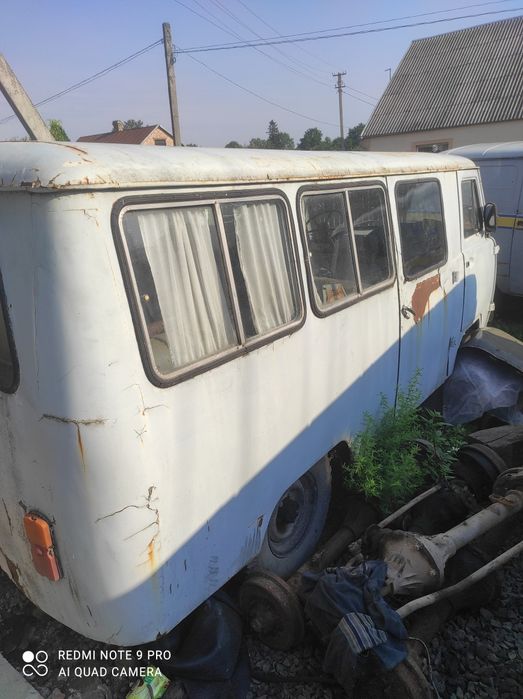 Продам уаз 3303 лек бензин торг