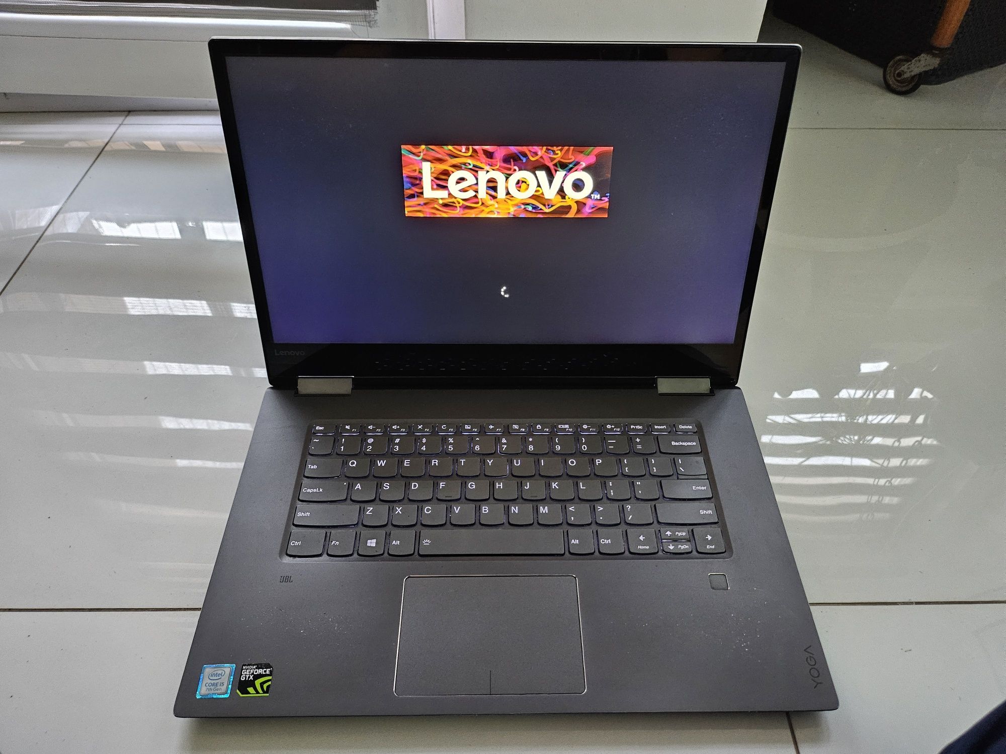 Laptop IBM Lenovo Yoga 720-15 i5-7300HQ 24GB 1000 GB + Gratis