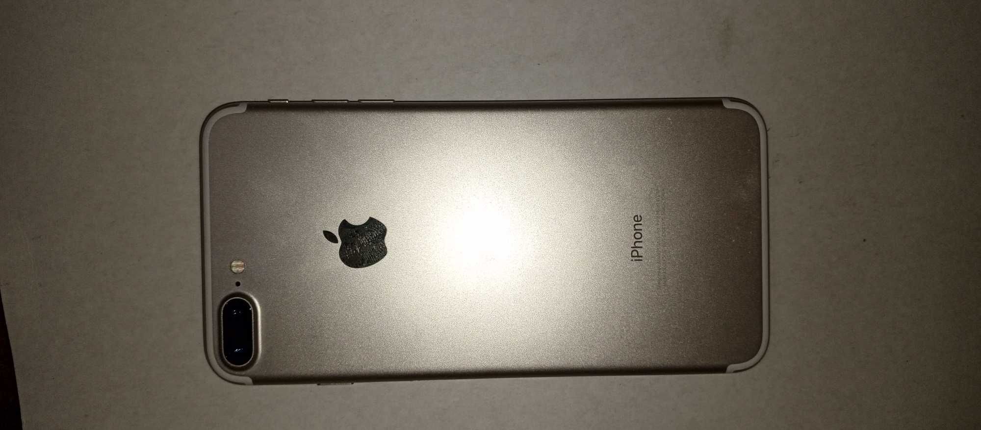 Продам iPhone 7 plus 32 gb