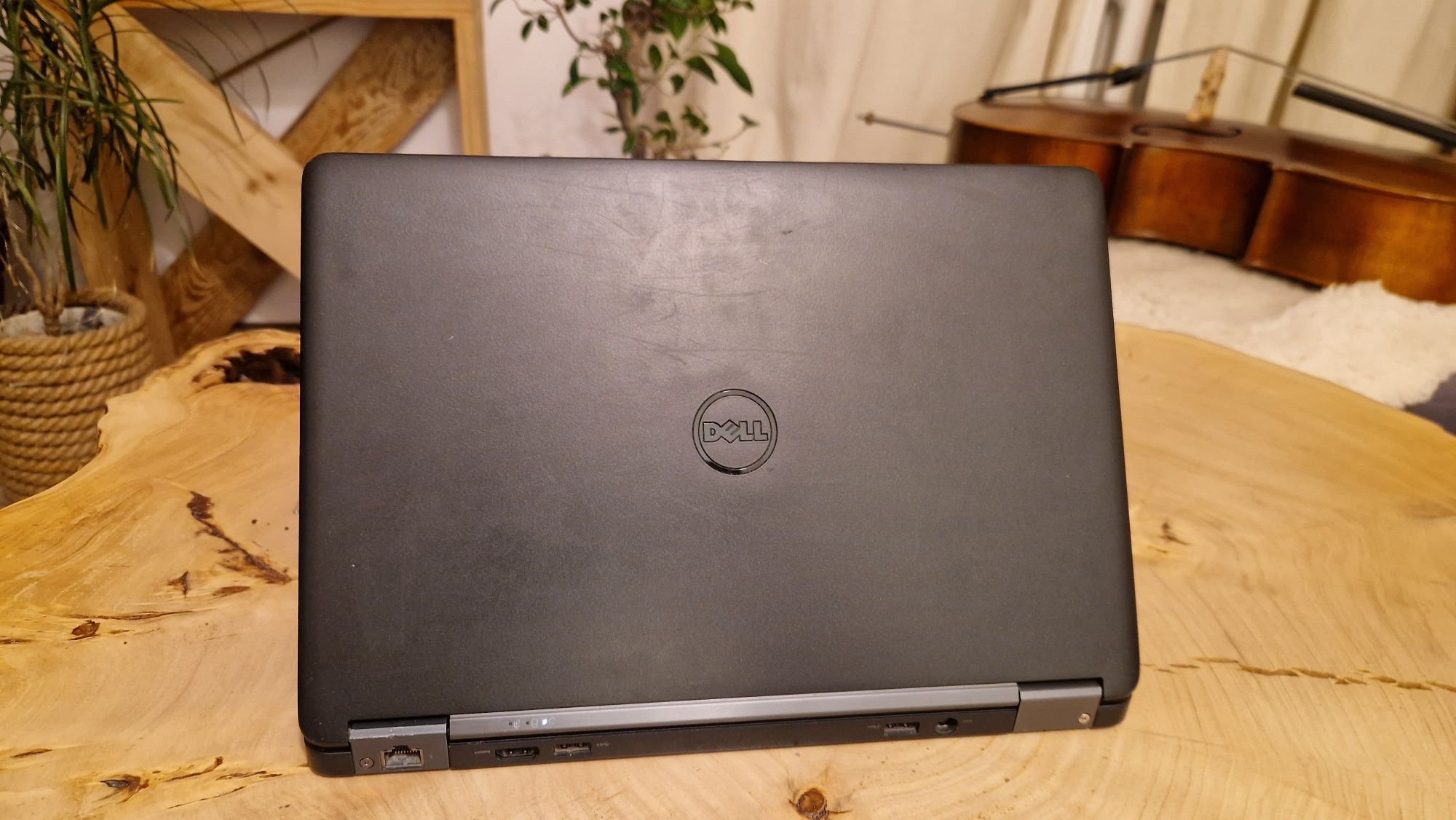 Laptop Dell Latitude E7250 | Intel i7 | 256 GB | 8 GB RAM