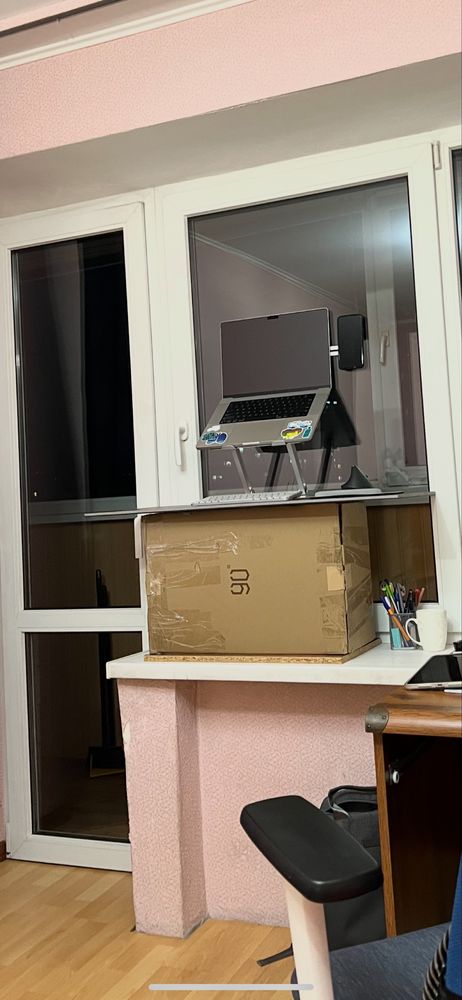 7шт—стіл для роботи стоячи; стіл у ліжко; для—пазлів, дітей, настолок