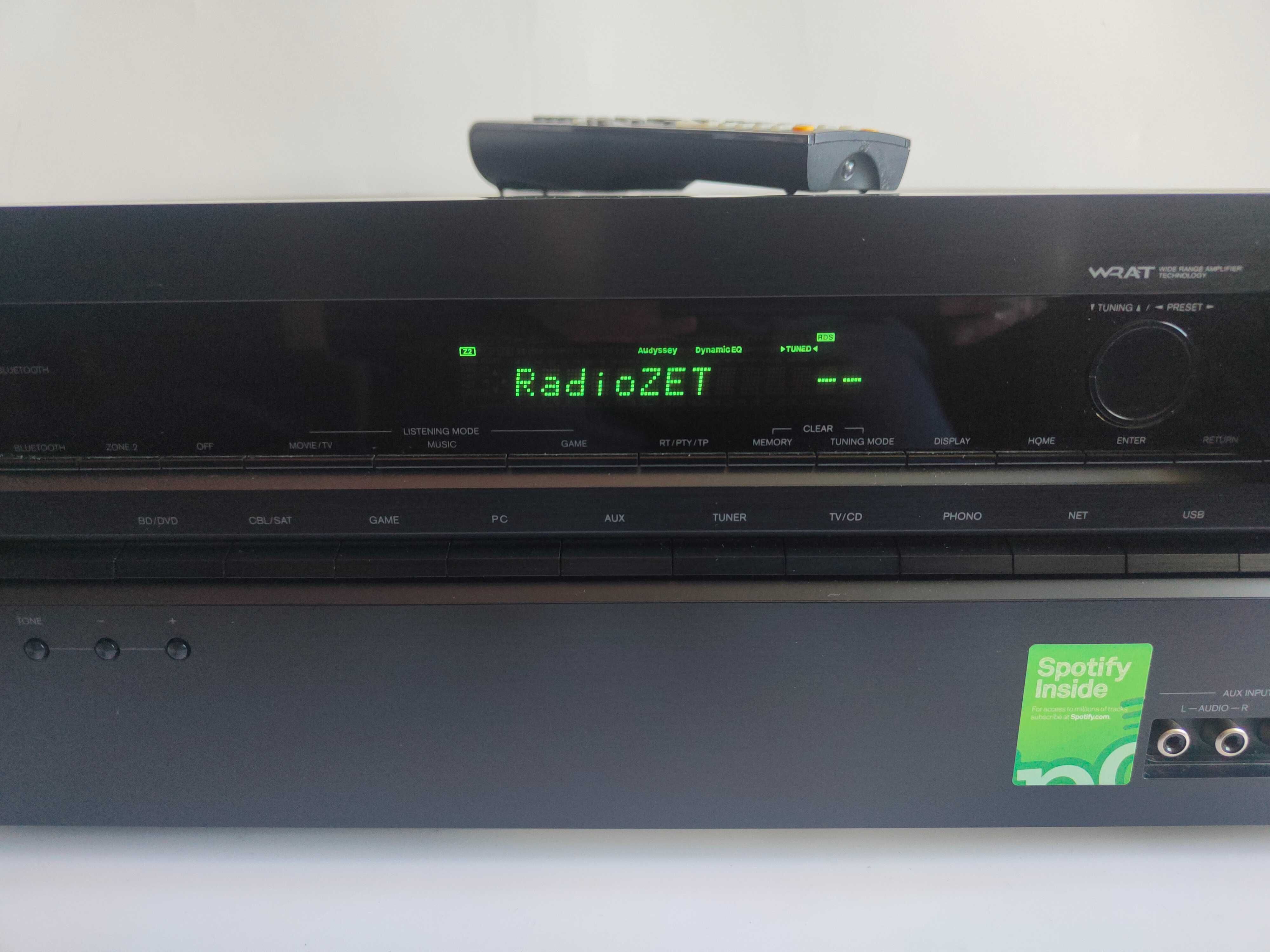 Amplituner ONKYO TX-NR626 z pilotem