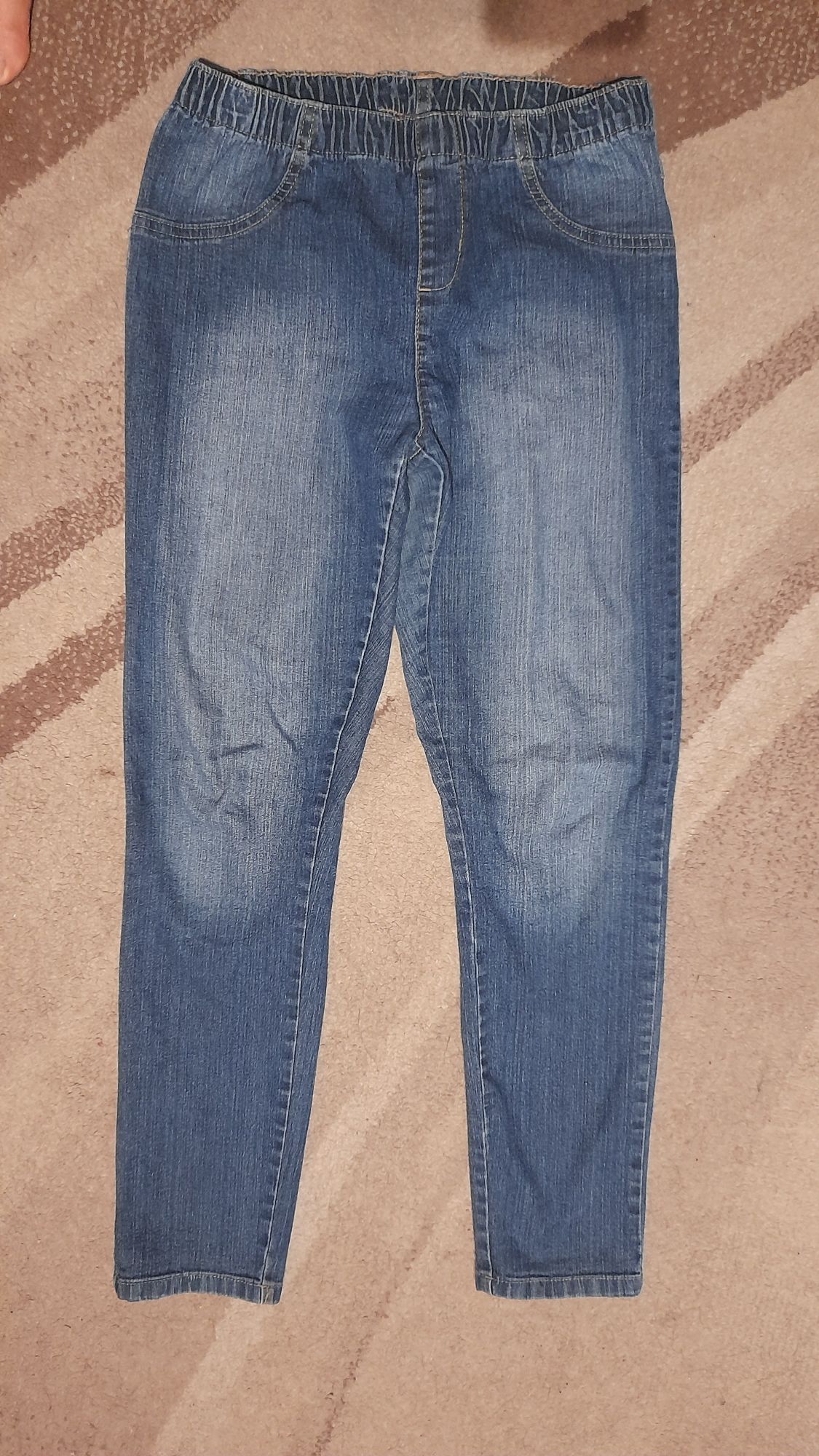 Jeansy sy w gumkę w pasie Carry rozm 40