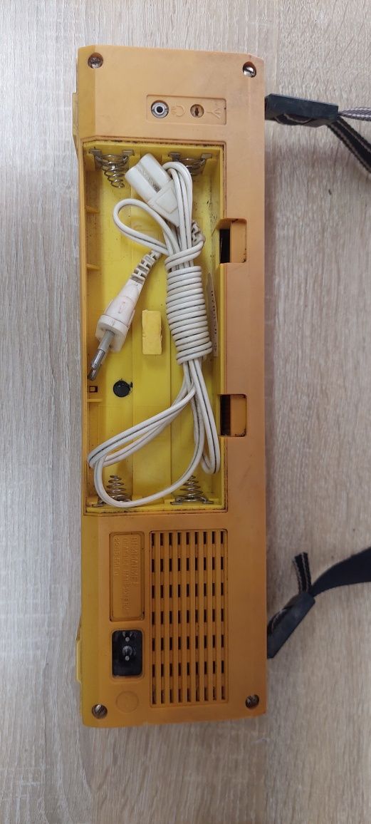 Радіоприйомнік  ABAVA