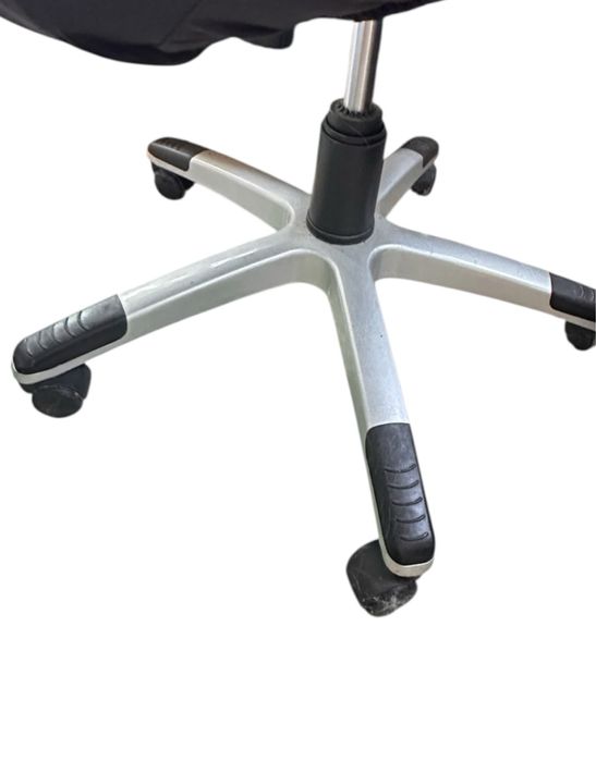 Кресло офисное отличн сост