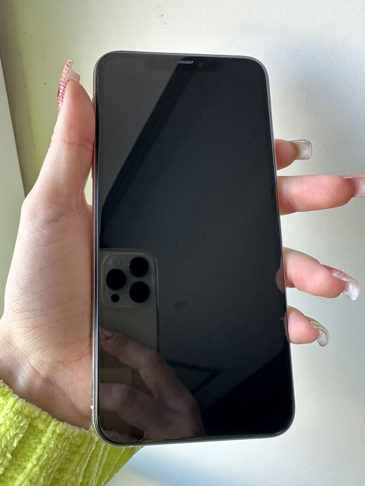 Iphone 11 pro max 512gb в отличном состоянии