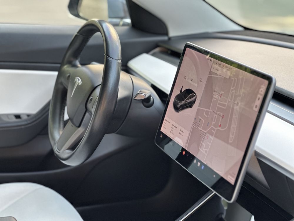 Tesla Model 3 RWD Mid Range 12.2018
