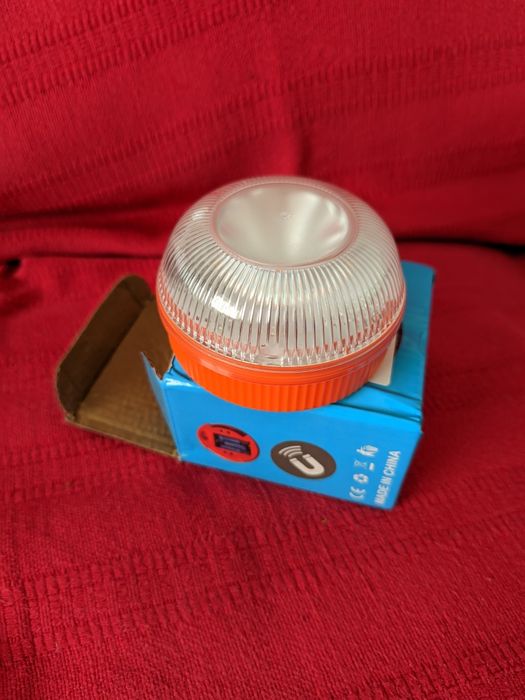 Luz de emergência v16